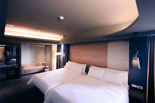 高雄-奇異果快捷旅店(九如旗艦店)