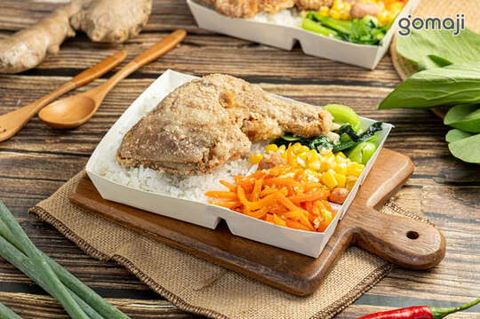 黑曜鹽酥雞便當