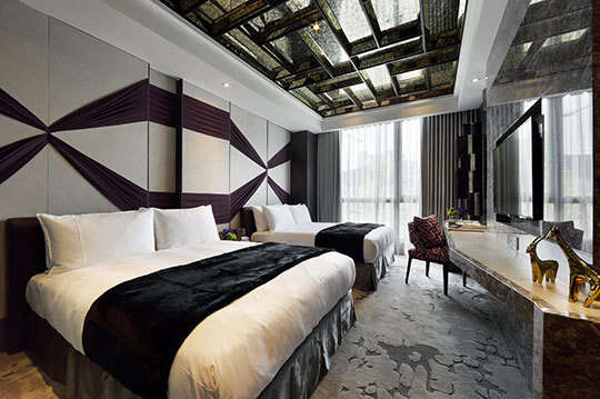 台中逢甲-伯達行旅