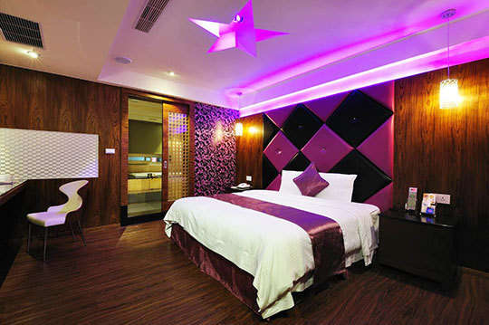 萬里-金湯溫泉會館