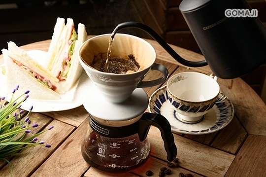 Chi Café (淡水防彈咖啡)