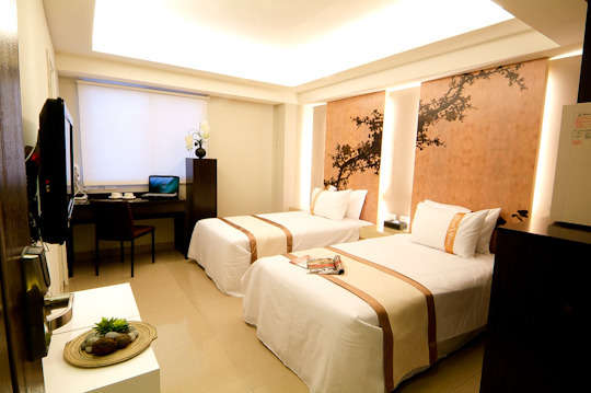 高雄-奇異果快捷旅店(車站店)