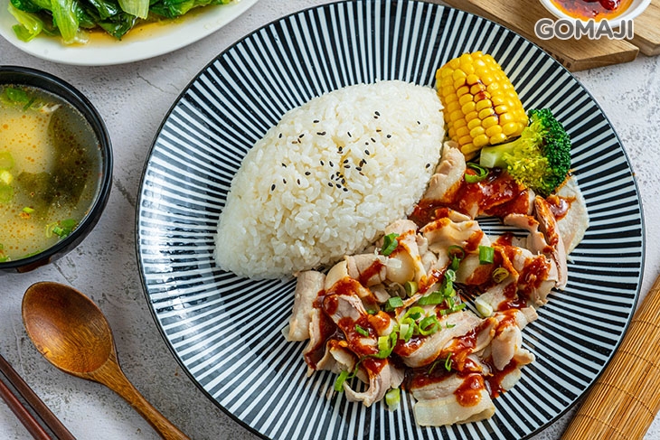 蒜泥白肉飯套餐