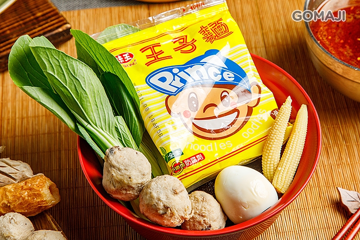 麻辣燙:香菇貢丸麵