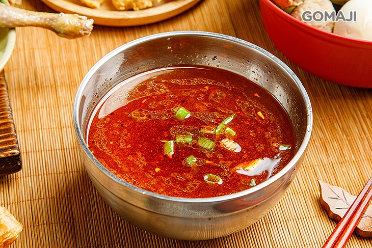 麻辣燙:香菇貢丸麵