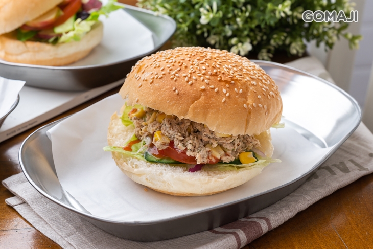 鮪魚漢堡