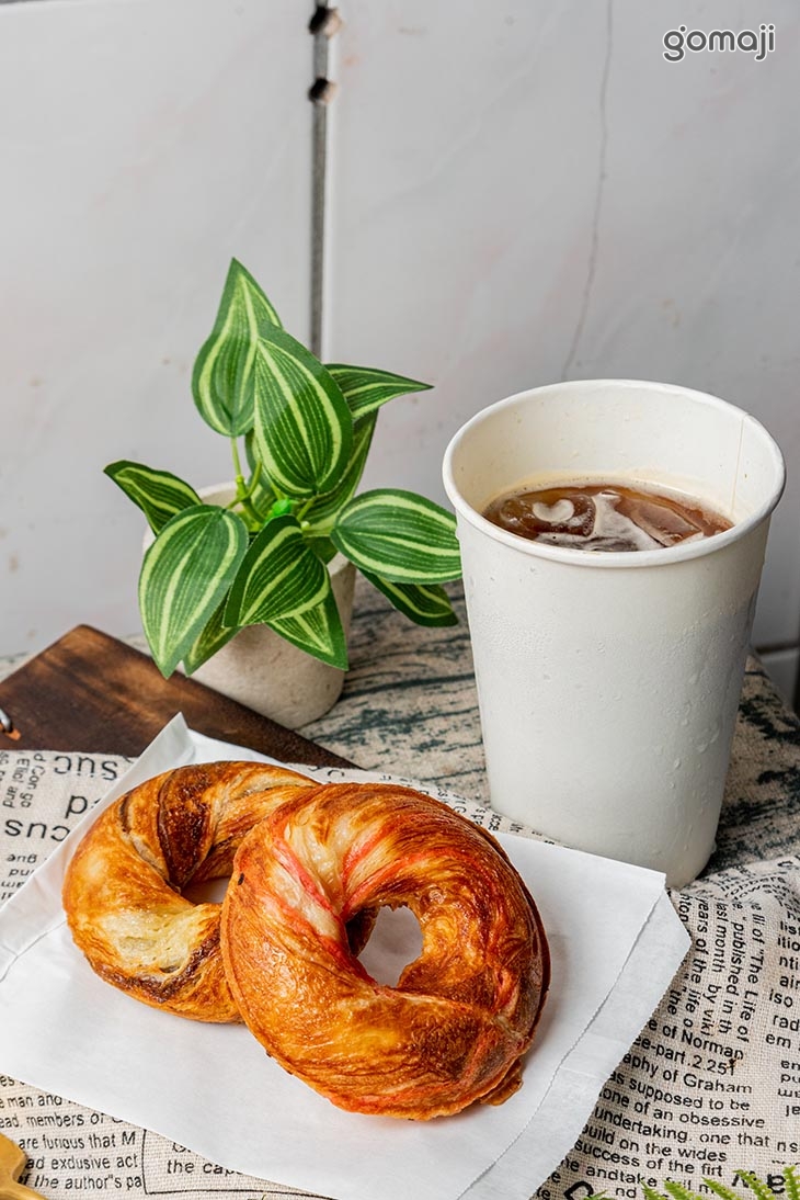特色甜甜圈x單人組合餐