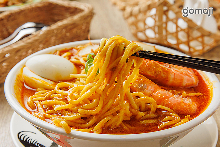 南洋咖哩叻沙湯麵