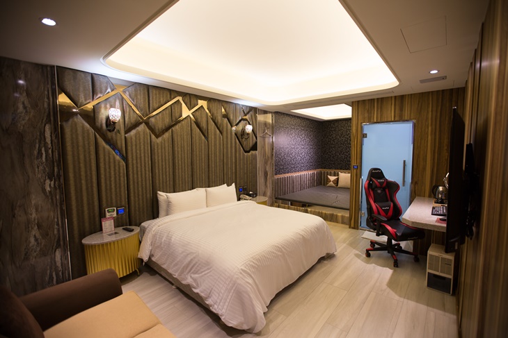 電競樂園雙人房