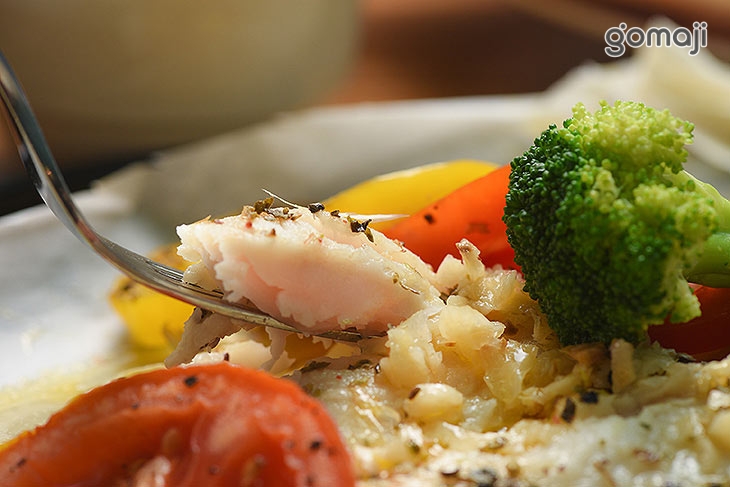 白酒香蒜奶油爐烤紙包魚