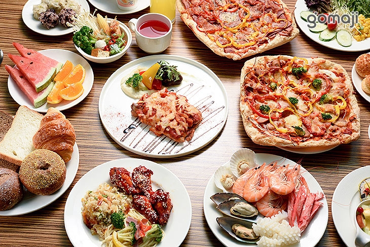 平日午餐西式主餐一份+Semi Buffet吃到飽