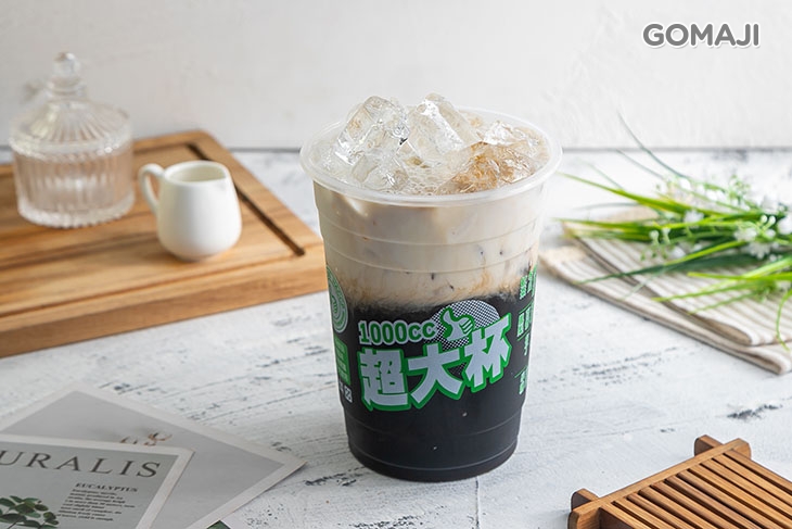 仙草鮮奶茶 