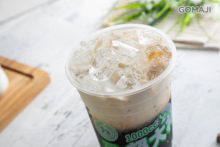 仙草鮮奶茶 