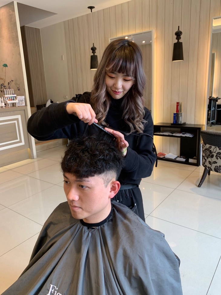 專業造型時尚剪髮