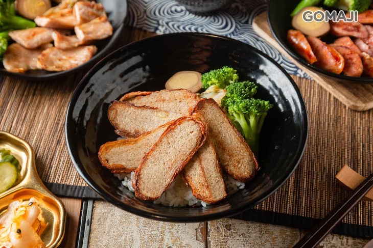 素烤鴨飯
