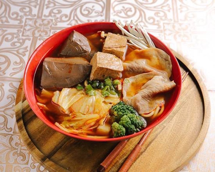 綜合鴨血豆腐煲