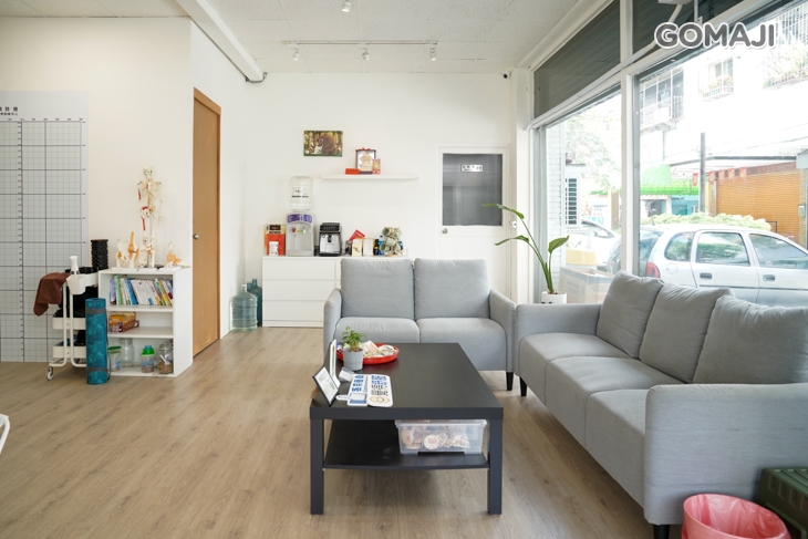 康弗特博-體態美學訓練中心