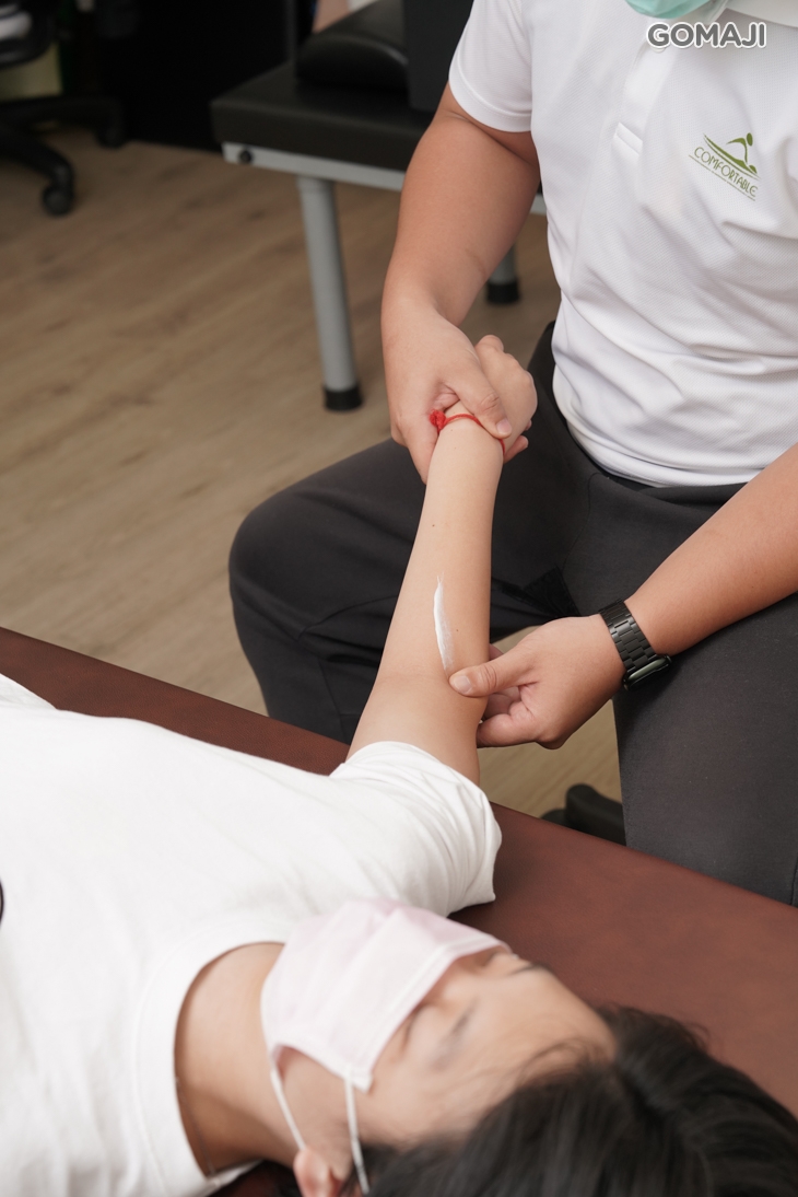 半身專業徒手運動按摩手法達到肌筋膜深層放鬆