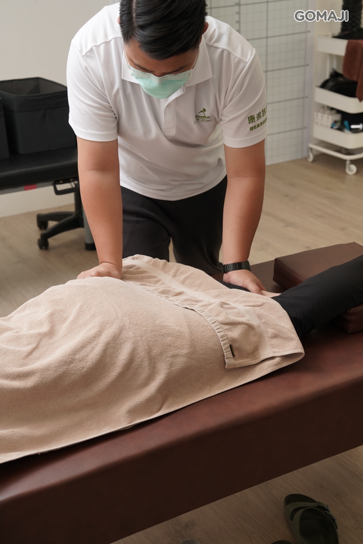 半身專業徒手運動按摩手法達到肌筋膜深層放鬆