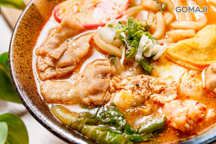 沙爹鍋燒豬肉麵