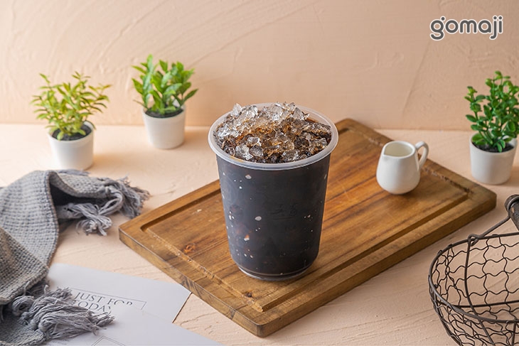 吳堂仙草茶