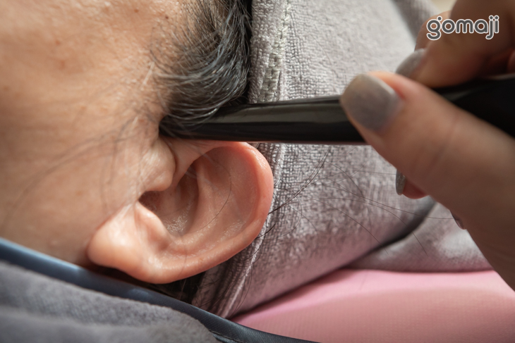 耳周釋壓點位按摩