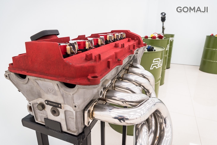 彎道AI汽車主題餐廳