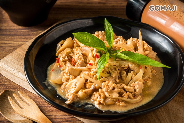 泰醬酸辣小炒雞肉