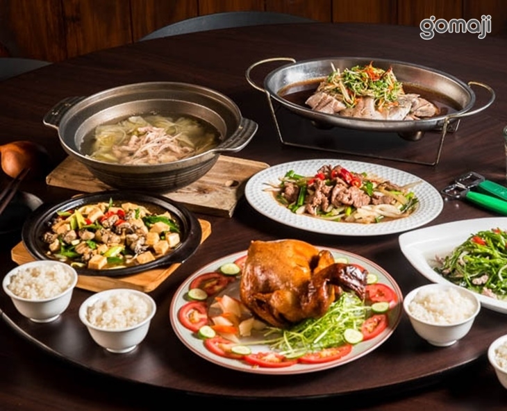 人氣招牌烤雞五人餐