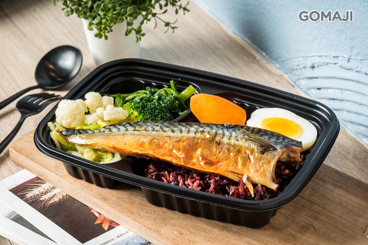 椒鹽檸檬香烤鯖魚