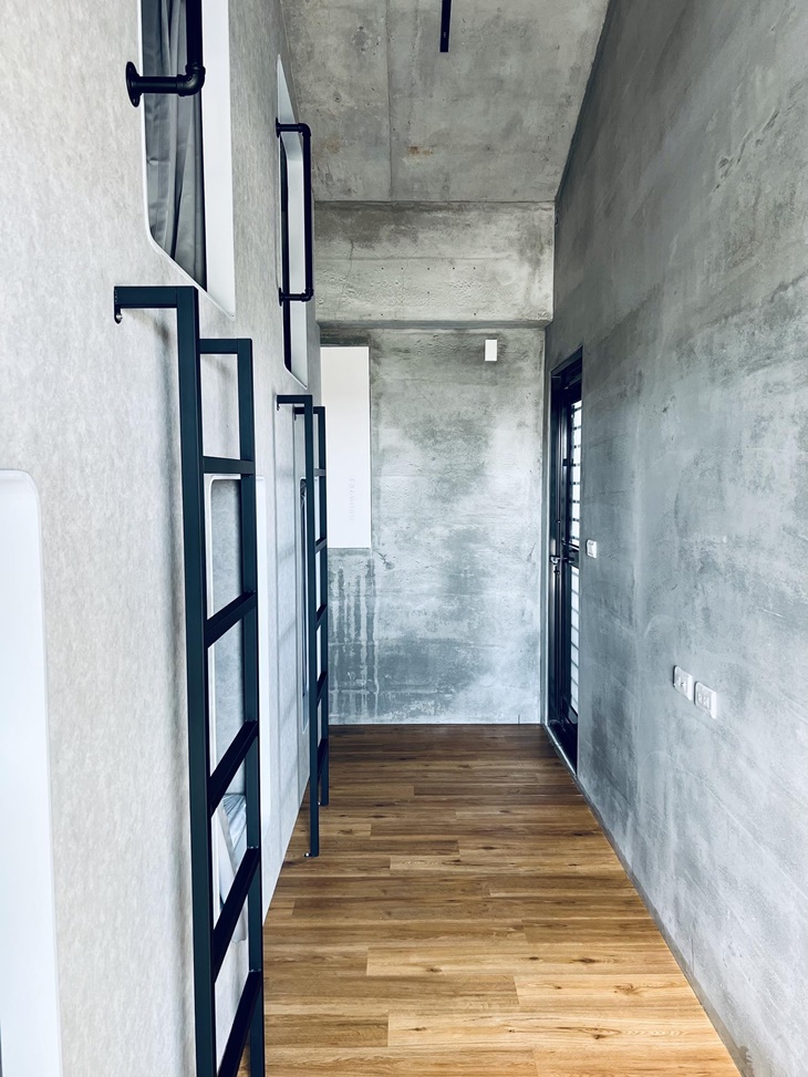 (女子/男子/混宿)單人床