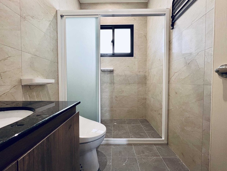 (女子/男子/混宿)單人床