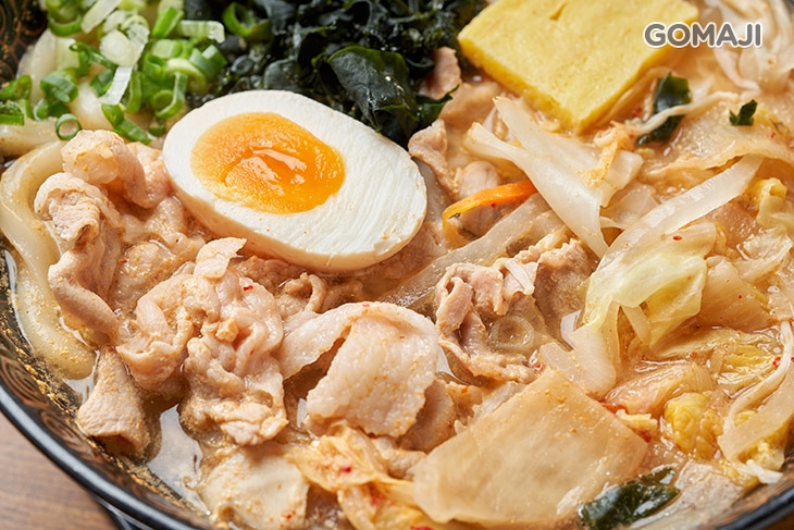韓式泡菜松阪豬肉麵