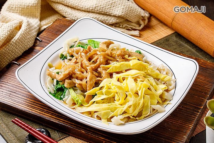  榨菜雞肉絲乾拌麵