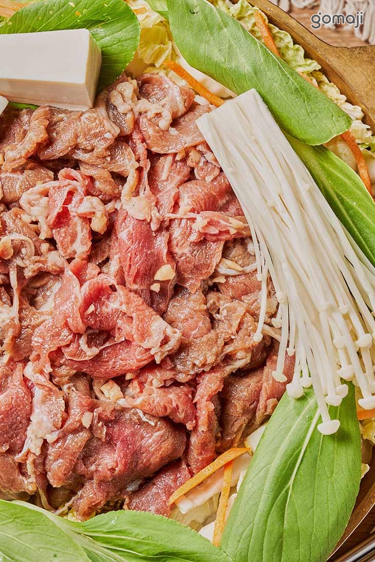 銅盤烤豬肉