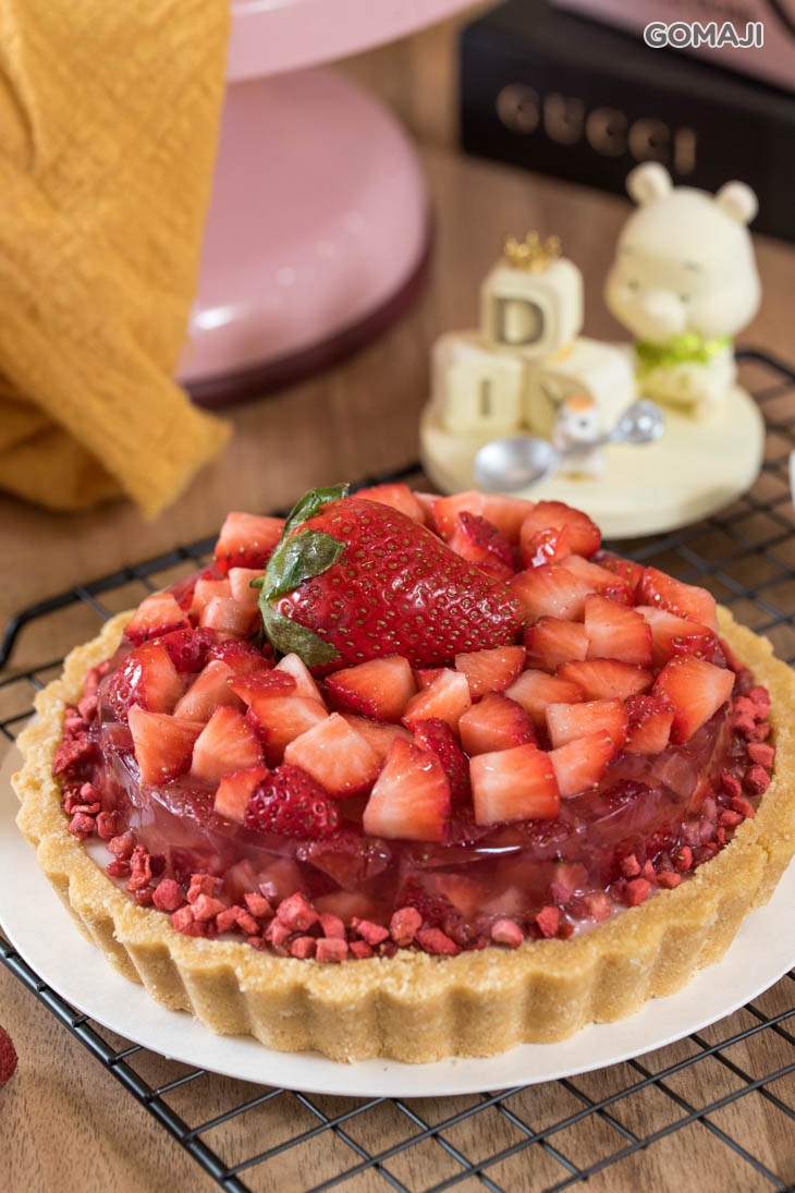 美滿草莓芝士派