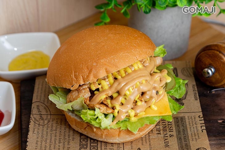 花生醬起司雞肉堡