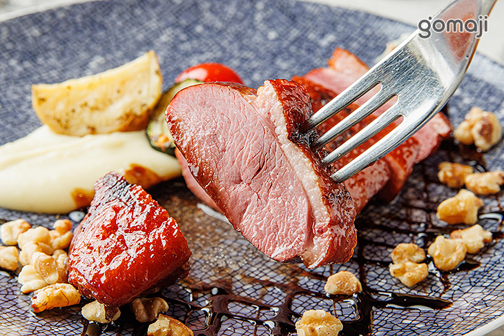 滋滋燻鴨胸搭陳年香醋