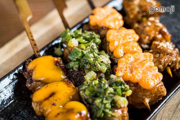 雞腿肉串（醬烤、蔥鹽、明太子、起司）