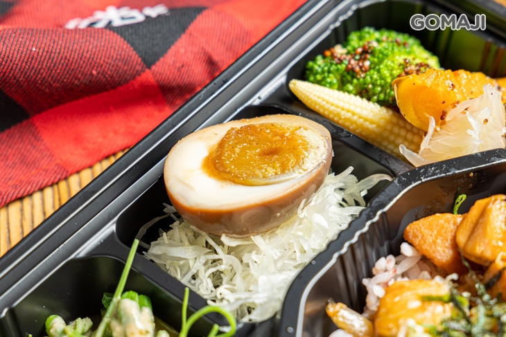 照燒醬燒鮭魚丼飯