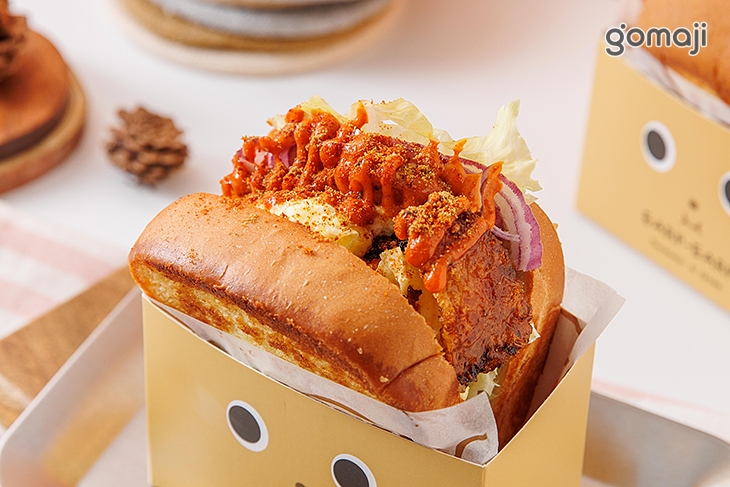 辛脆豬厚蛋吐司