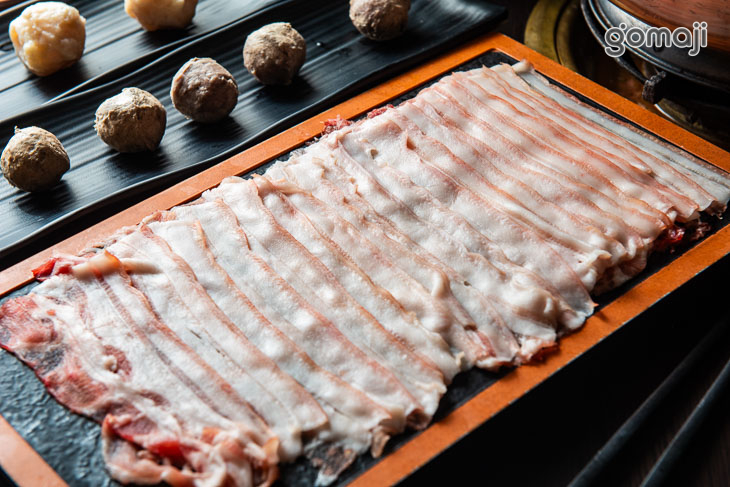 帶皮五花豬肉片