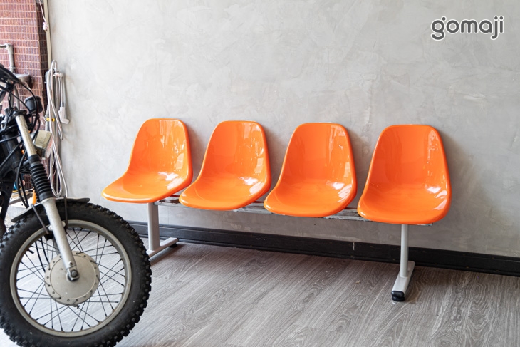 酥氏三角骨．鹹酥雞