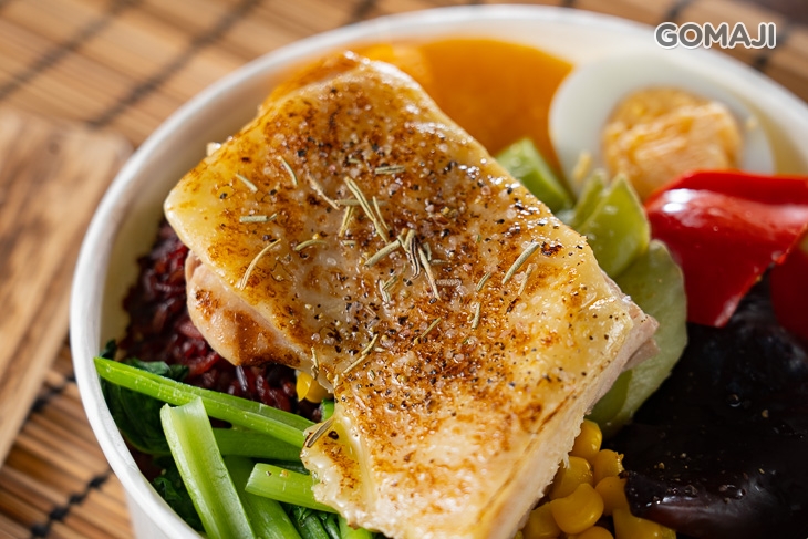 舒肥炙烤嫩雞腿