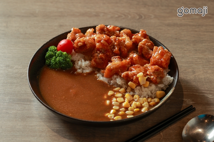 韓式炸雞咖哩飯
