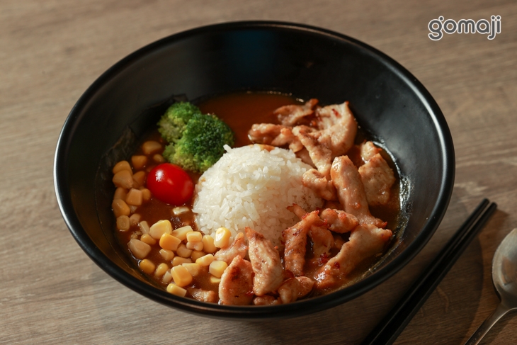 雞肉咖哩飯