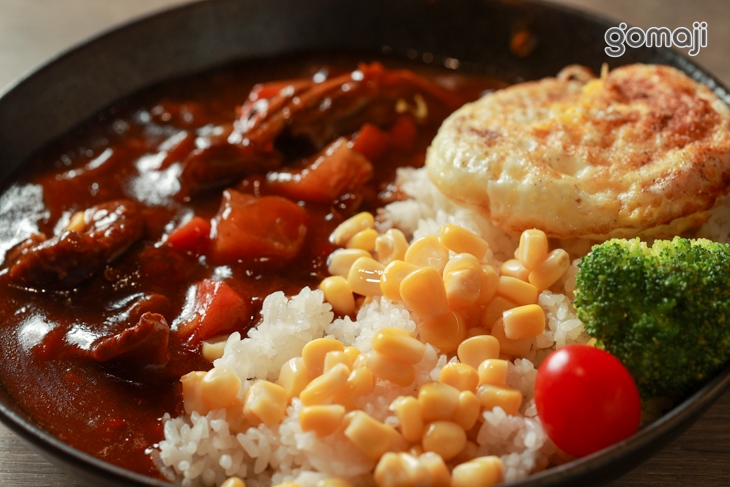 紅燒牛腩飯