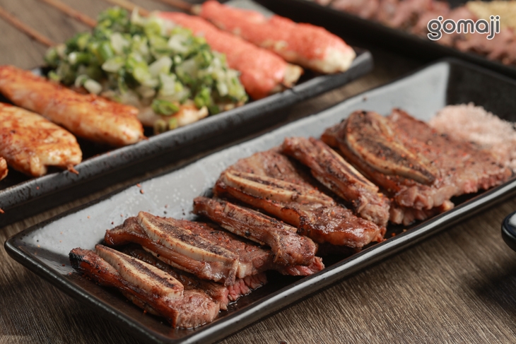 鹽烤帶骨牛小排