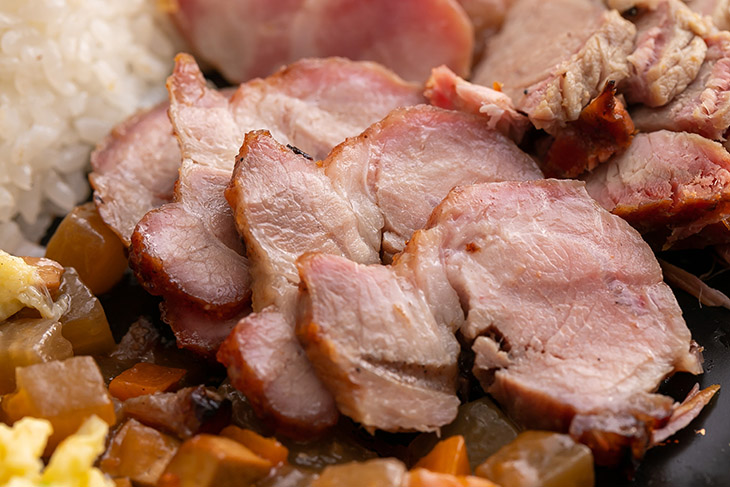 蒜味香腸/蜜汁叉燒/脆皮燒肉