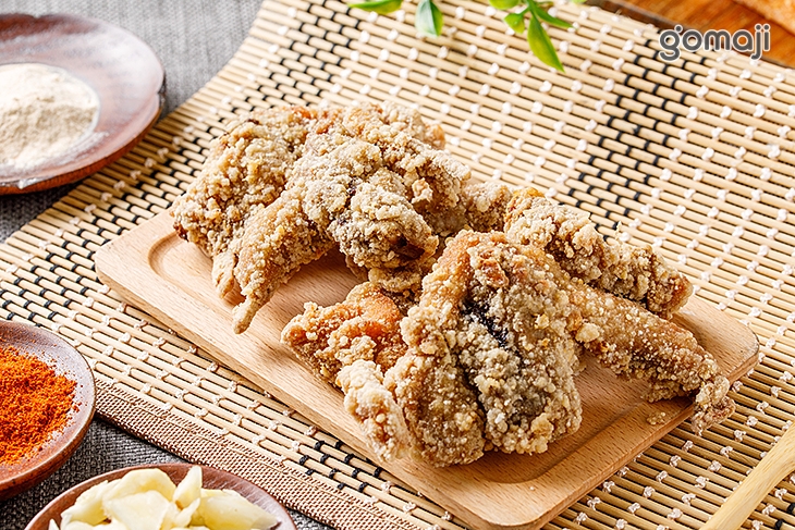  三角骨